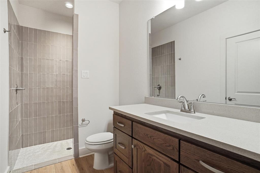 Railroad Ave Add - Residential