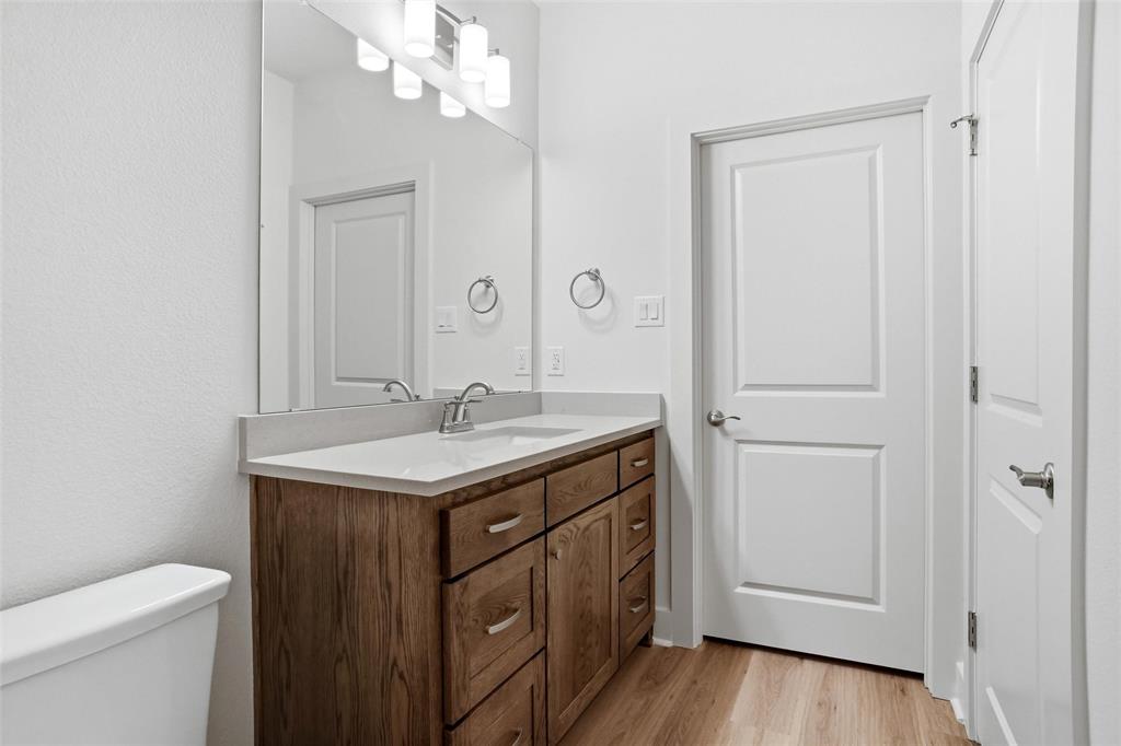 Railroad Ave Add - Residential