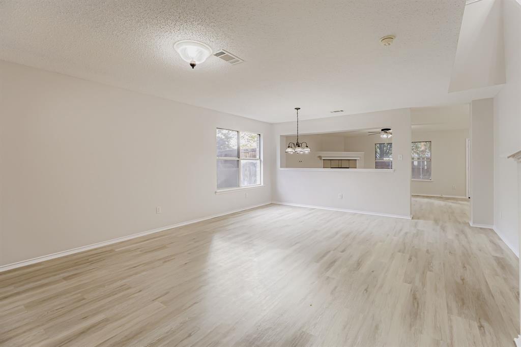 3313 Saint James Place