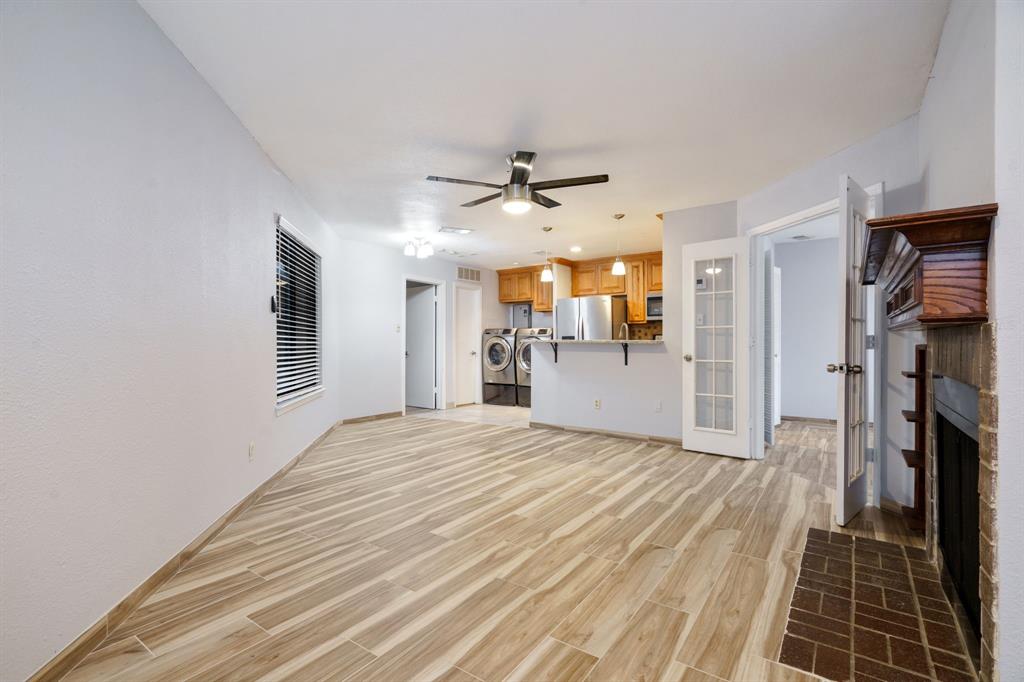 Arlington Oaks Condo - Residential Lease