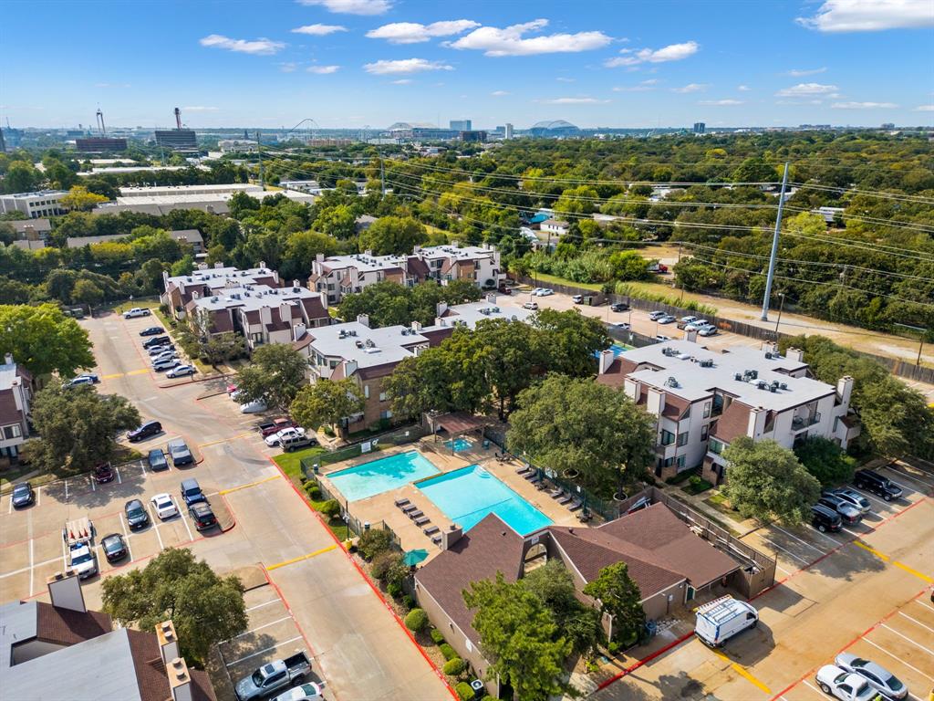 Arlington Oaks Condo - Residential Lease