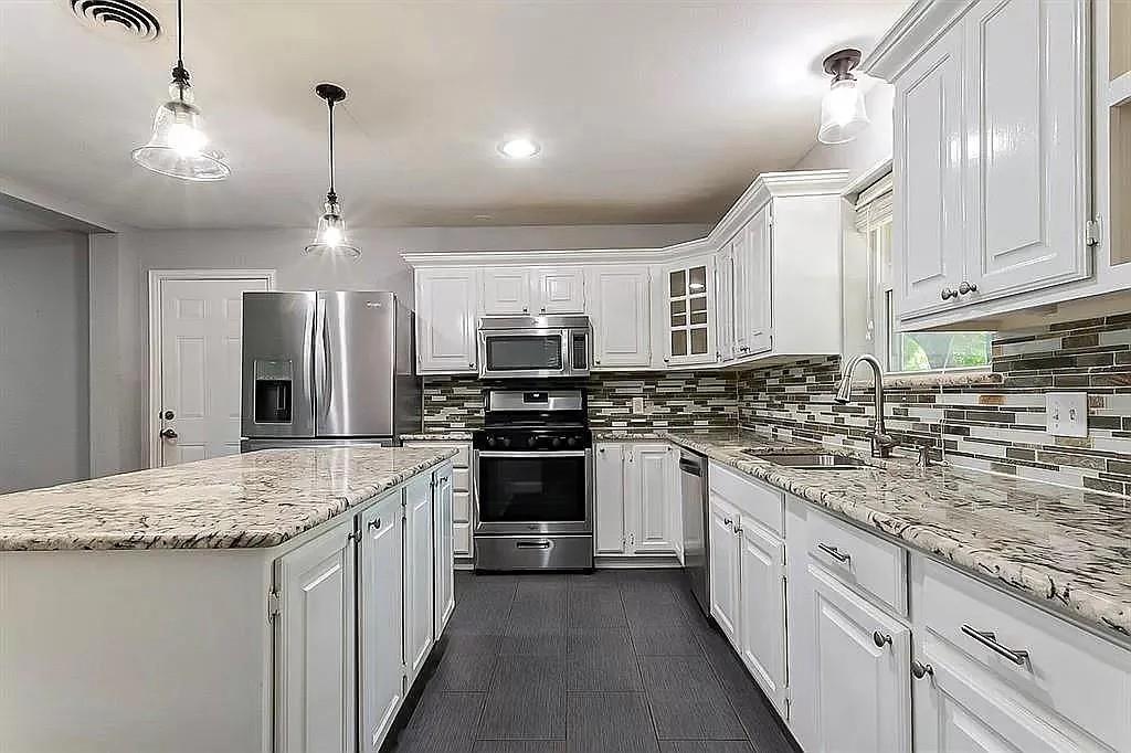 Inwood Road Estates - Residential