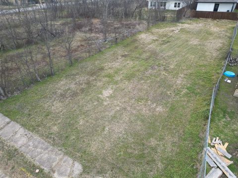 1307 E 12th Avenue Corsicana TX 75110