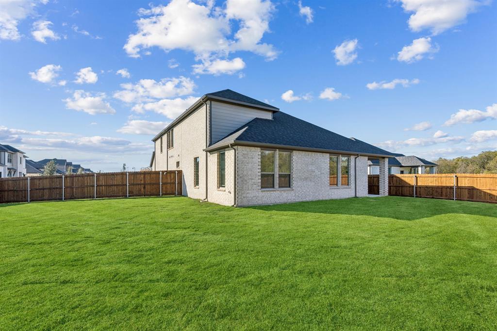 Lakehaven - Residential