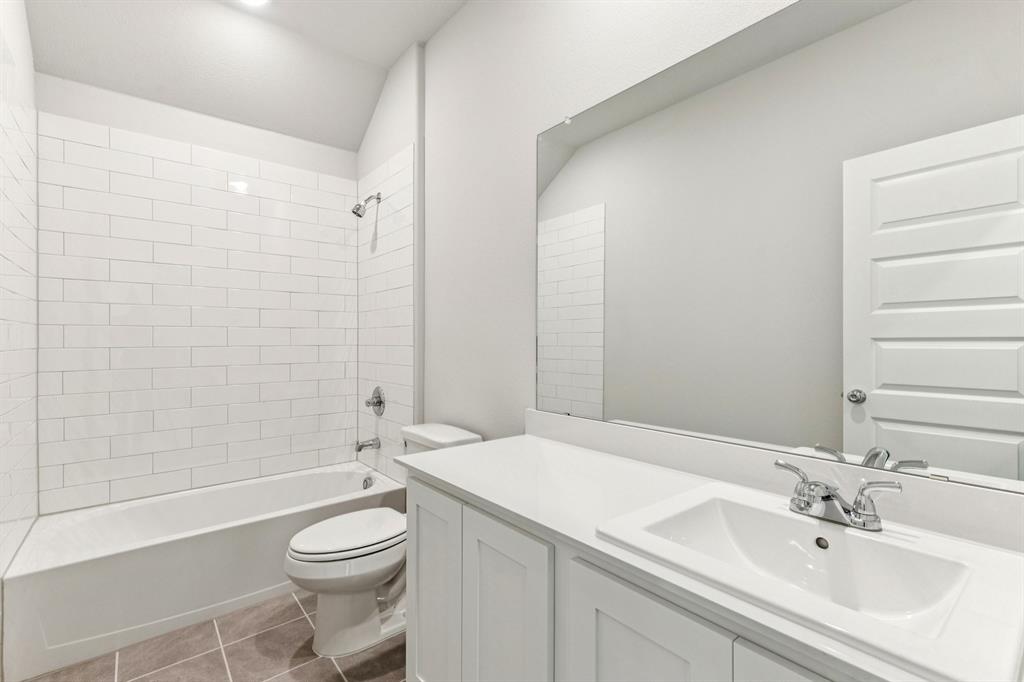 Lakehaven - Residential