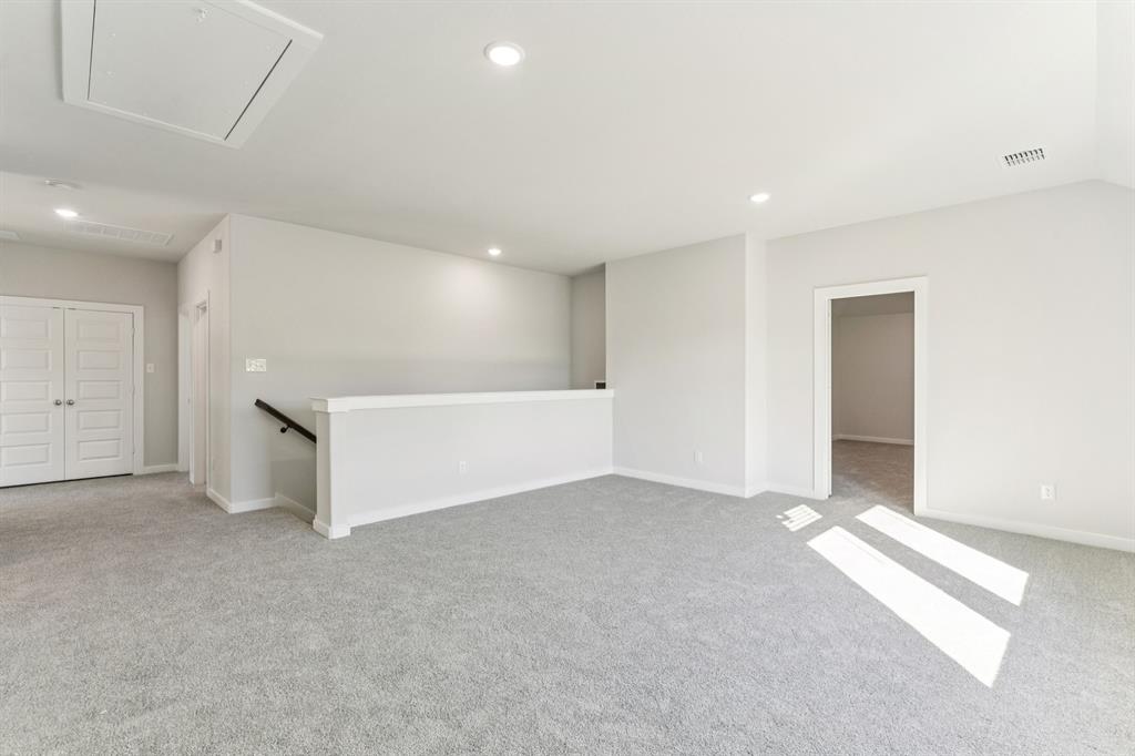 Lakehaven - Residential