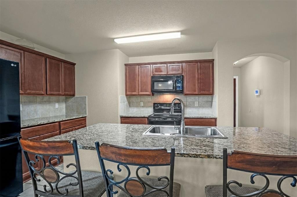 2914 Englenook Drive