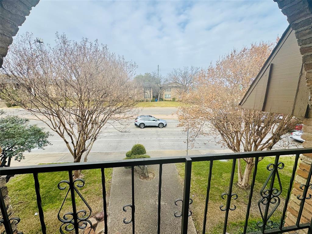 Royal Central Condos - Residential