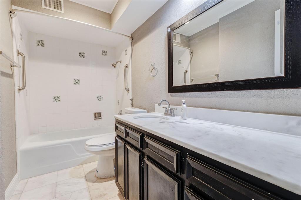 Royal Central Condos - Residential