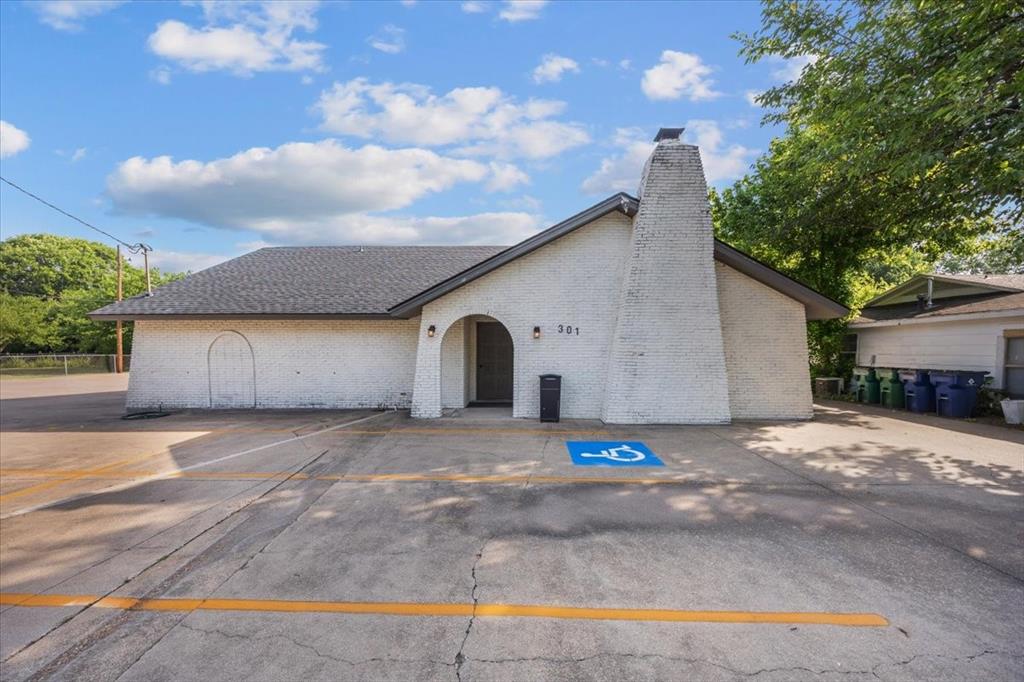 301 E Criddle Street