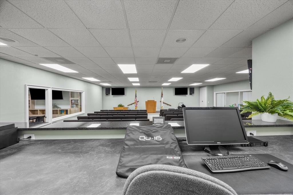 Kingdom Hall - Commercial Sale