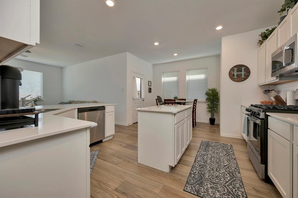 2604 Starwater Drive