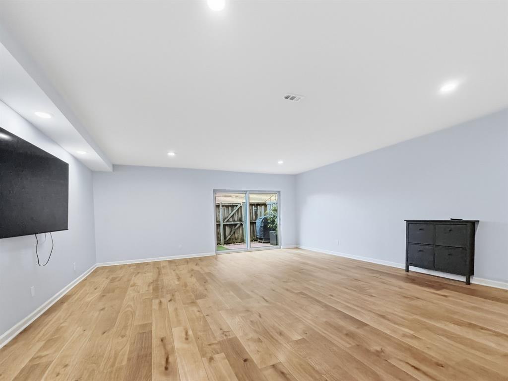 6009 E University Boulevard 131