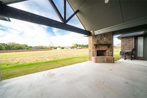 A home in Waxahachie