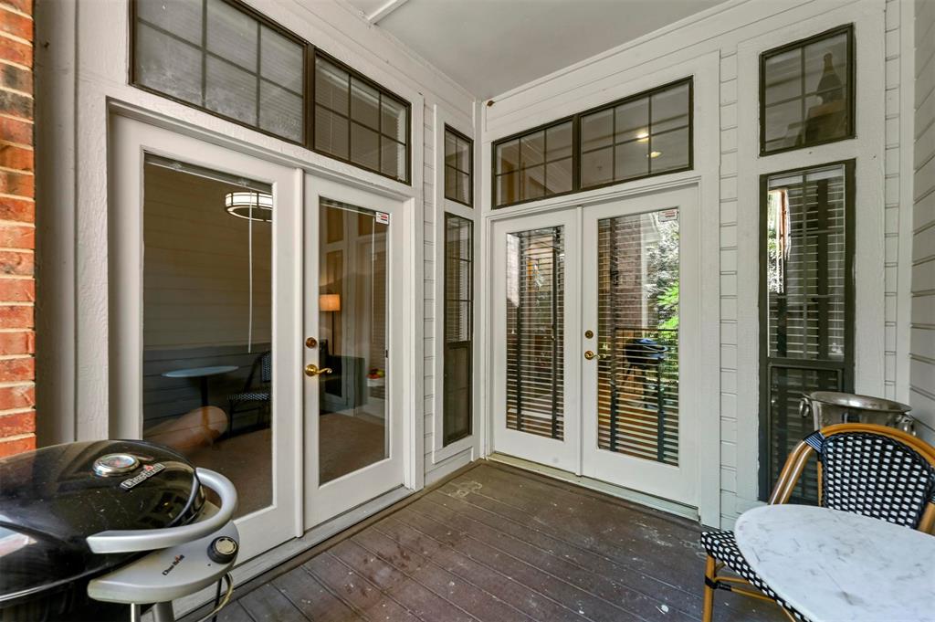 Woodshire Court Condos - Residential