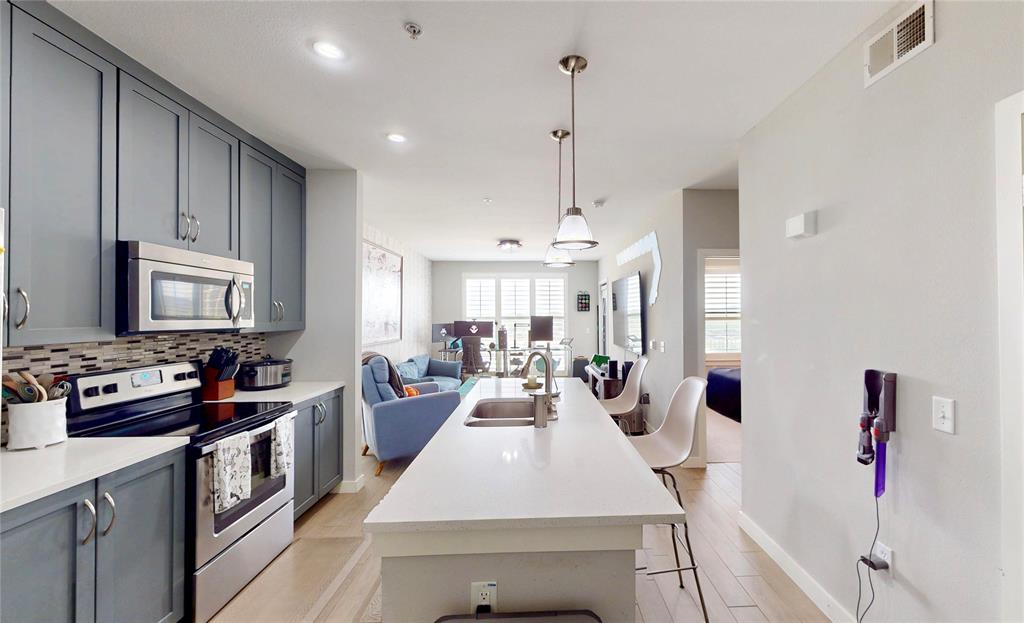 5609 SMU Boulevard 403