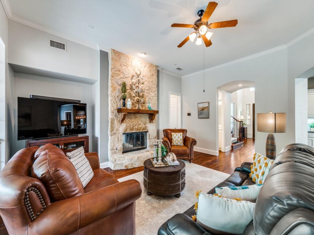 1240 Sunland Park Drive