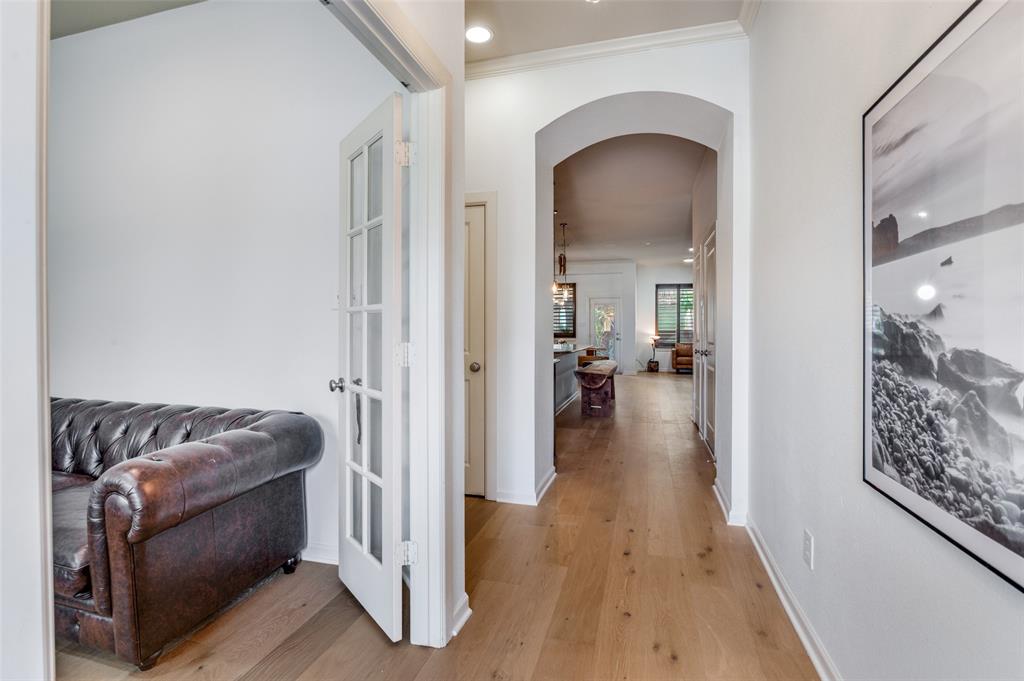 1209 Savoy Lane