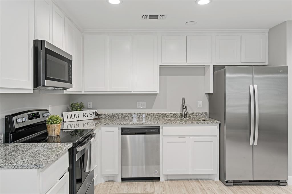 Lelandoux Add - Residential Lease