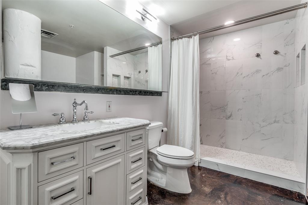 Soco Urban Loft Condo - Residential Lease