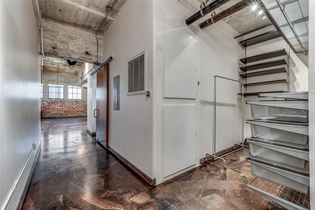 Soco Urban Loft Condo - Residential Lease