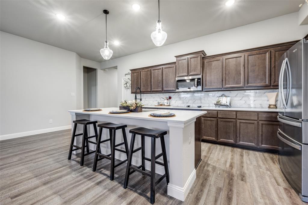 Woodridge Estates Ph - Residential