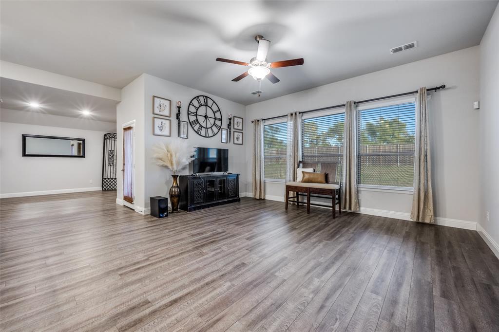 Woodridge Estates Ph - Residential