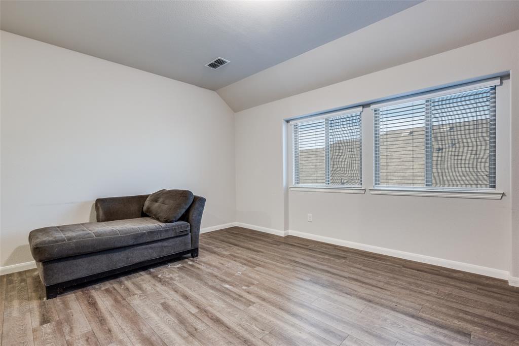 Woodridge Estates Ph - Residential