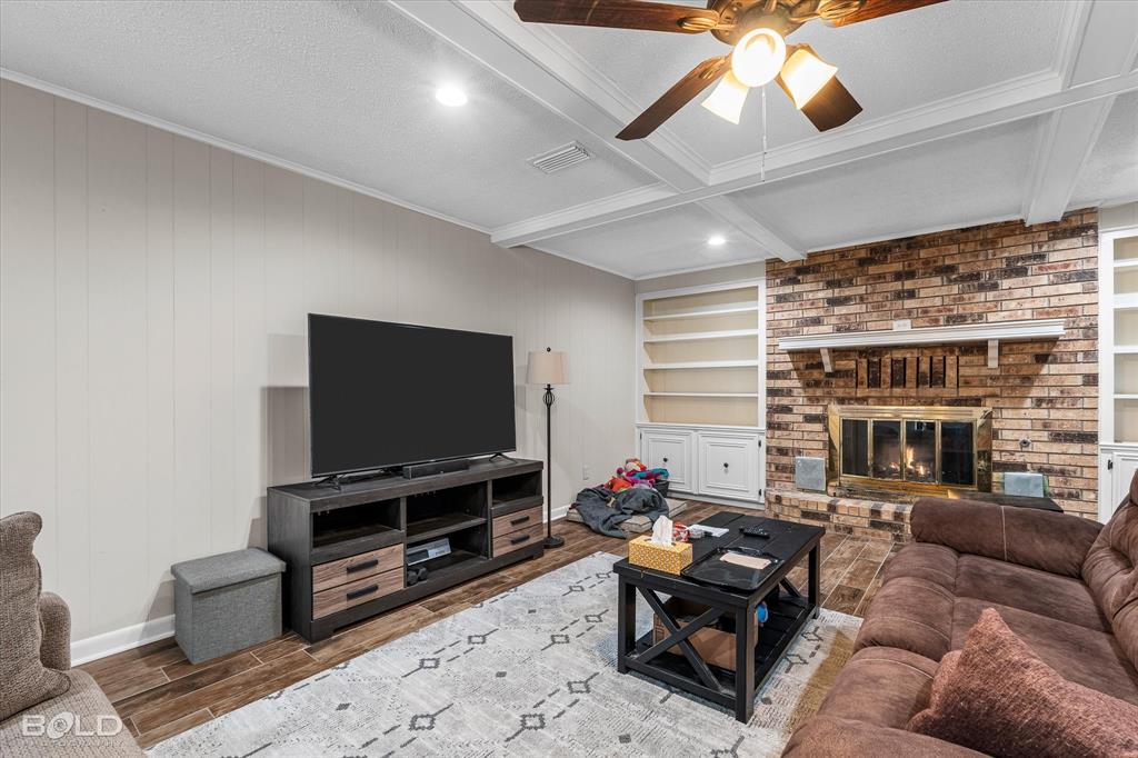 Bossier City, Louisiana 71112, United States, 4 Bedrooms Bedrooms, ,2 BathroomsBathrooms,Residential,Active,209272