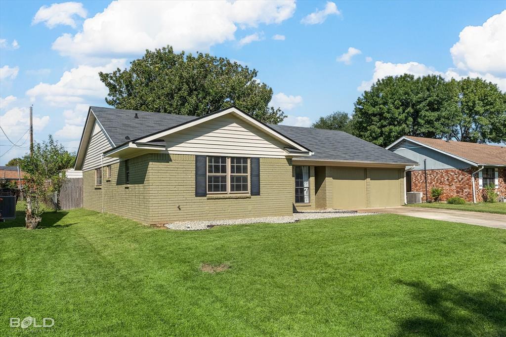 Bossier City, Louisiana 71112, United States, 4 Bedrooms Bedrooms, ,2 BathroomsBathrooms,Residential,Active,209272