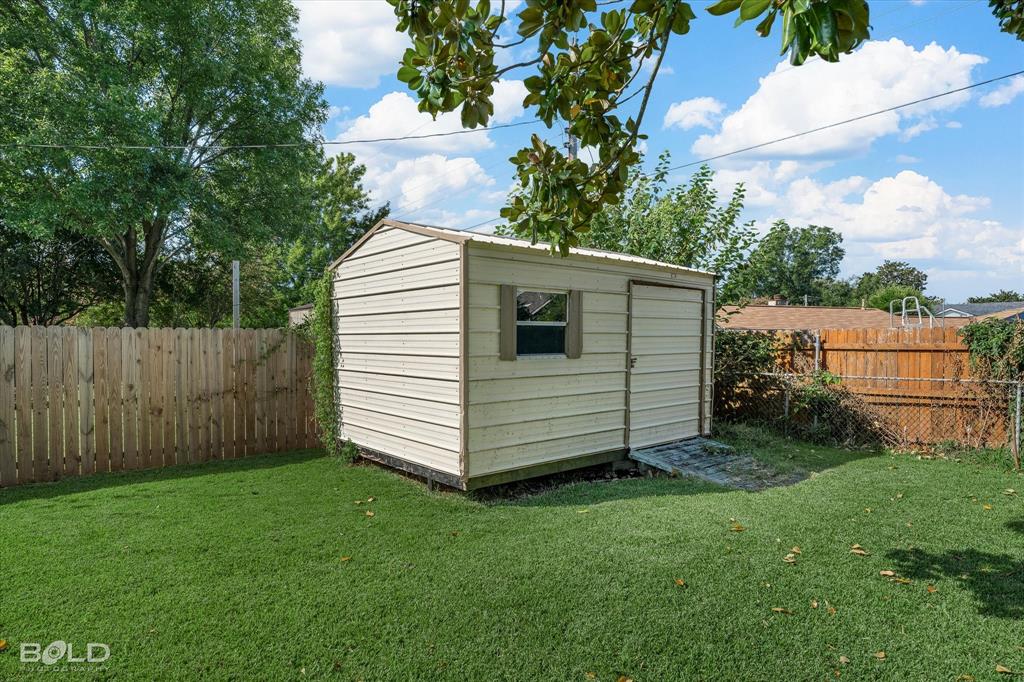 Bossier City, Louisiana 71112, United States, 4 Bedrooms Bedrooms, ,2 BathroomsBathrooms,Residential,Active,209272