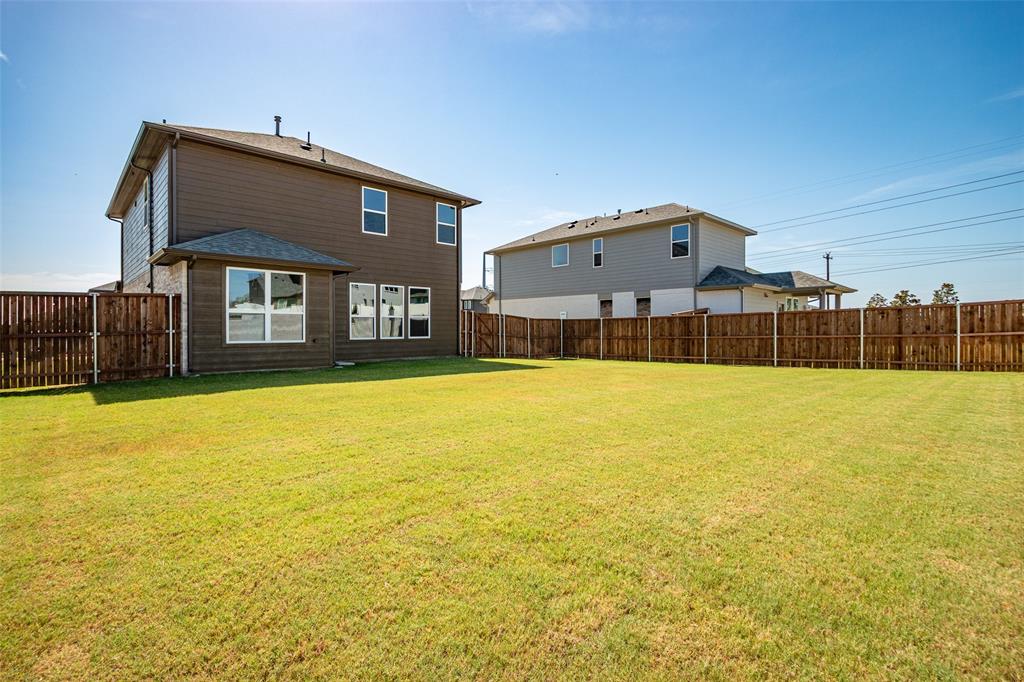 Venetian At Weston, Ph 1 - Residential Lease