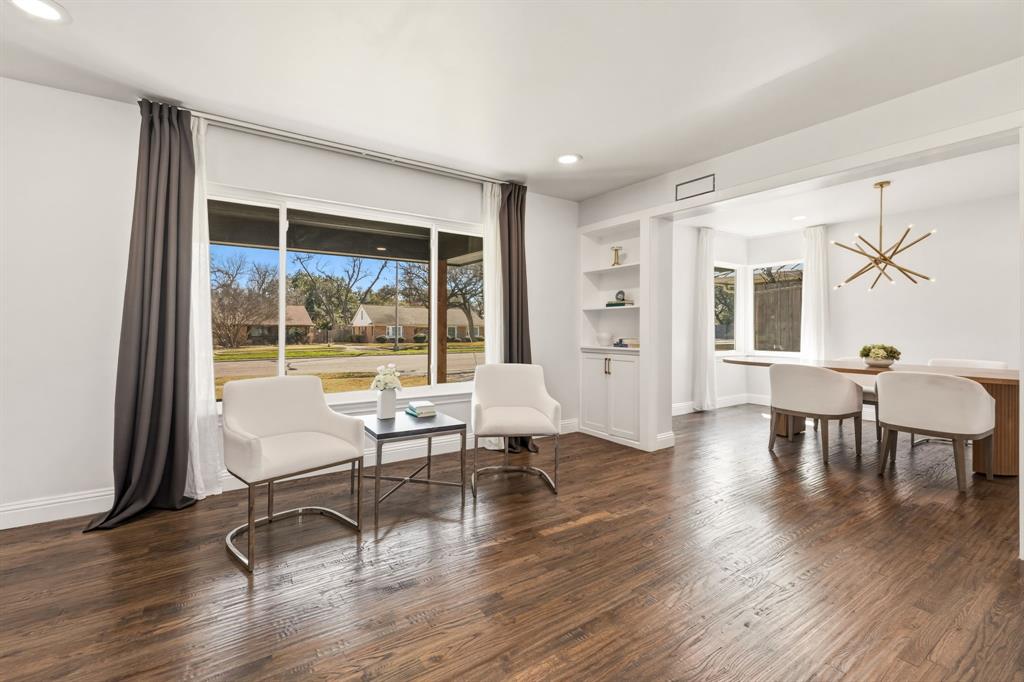 7127 E Mockingbird Lane