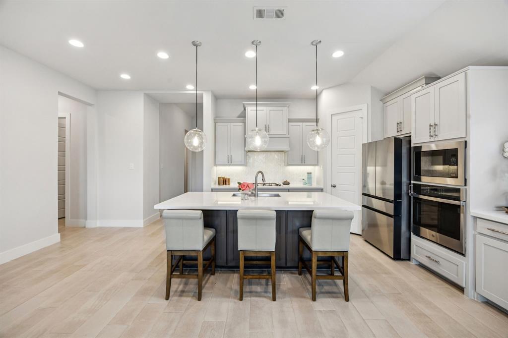 Devonshire - Residential