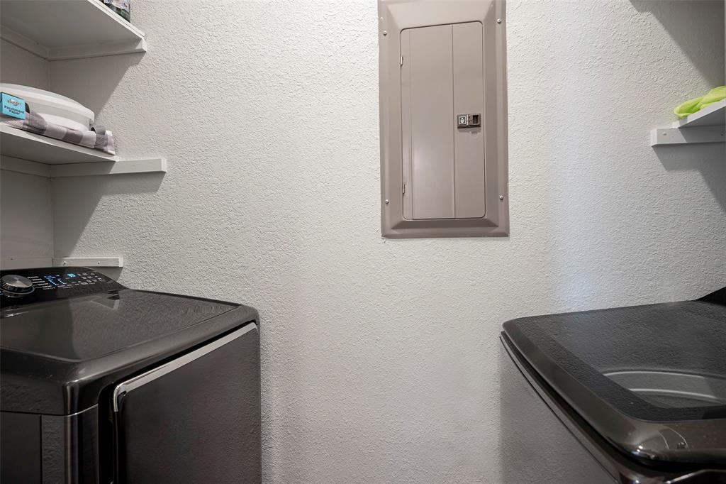 Signal Ridge #4 - Residential