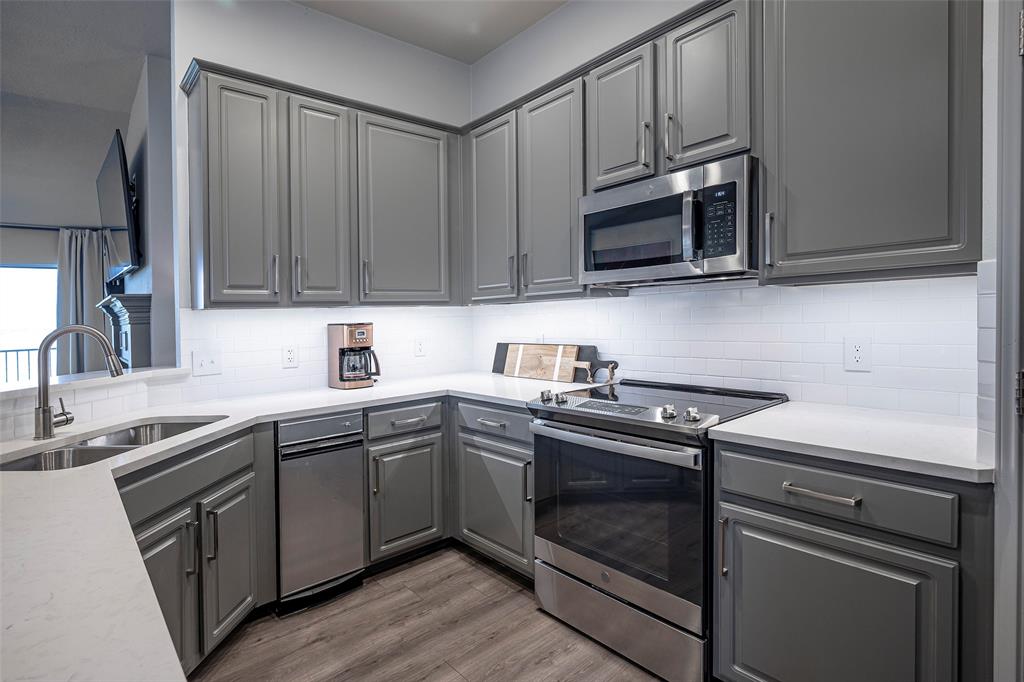 Signal Ridge #4 - Residential