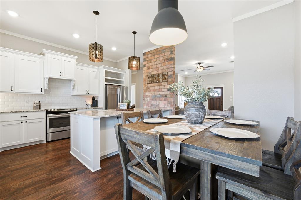 North Windsor Add - Residential