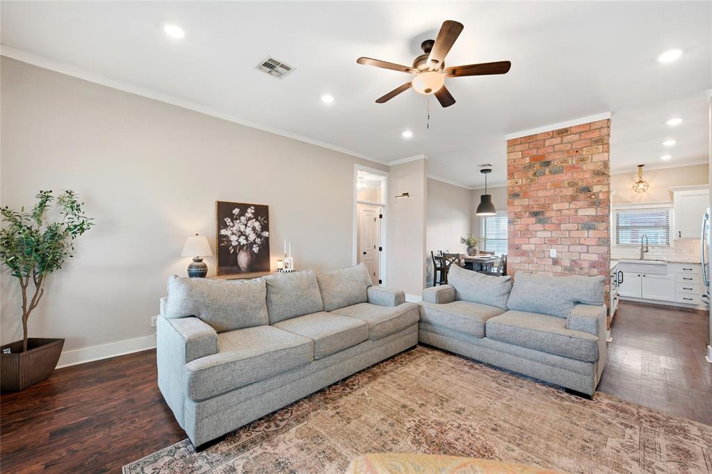 North Windsor Add - Residential