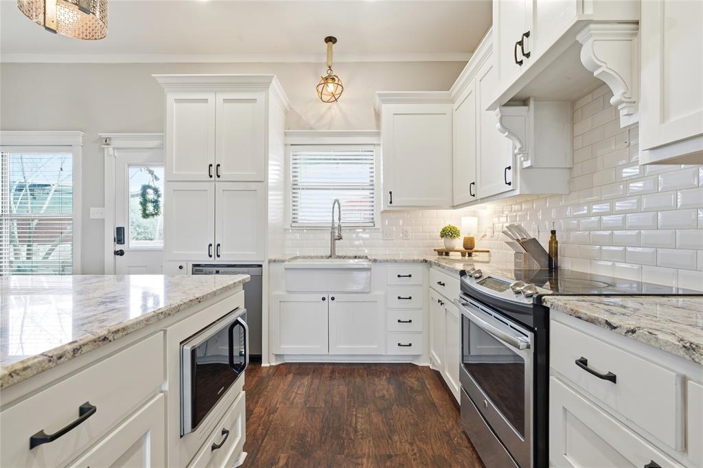 North Windsor Add - Residential