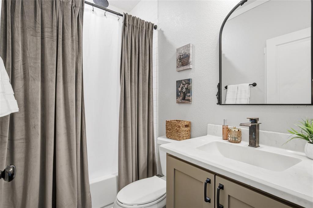 North Windsor Add - Residential