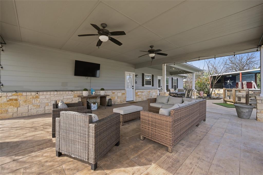 North Windsor Add - Residential