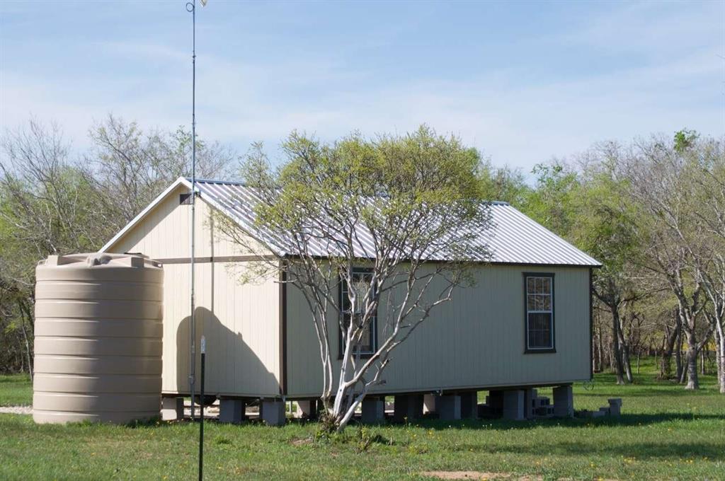 1527 County Road 412
