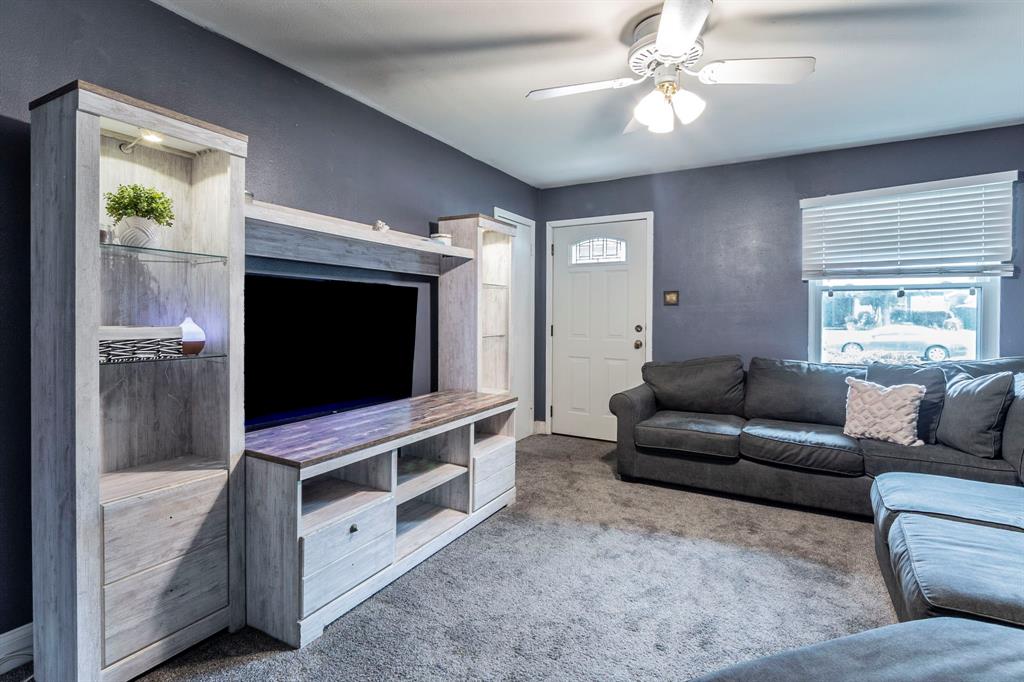 1001 N Ector Drive