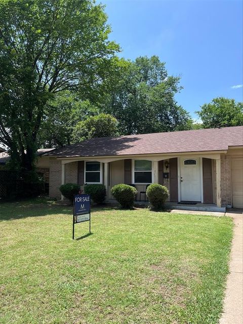 1001 N Ector Drive Euless TX 76039