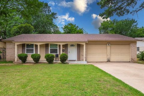 1001 N Ector Drive Euless TX 76039