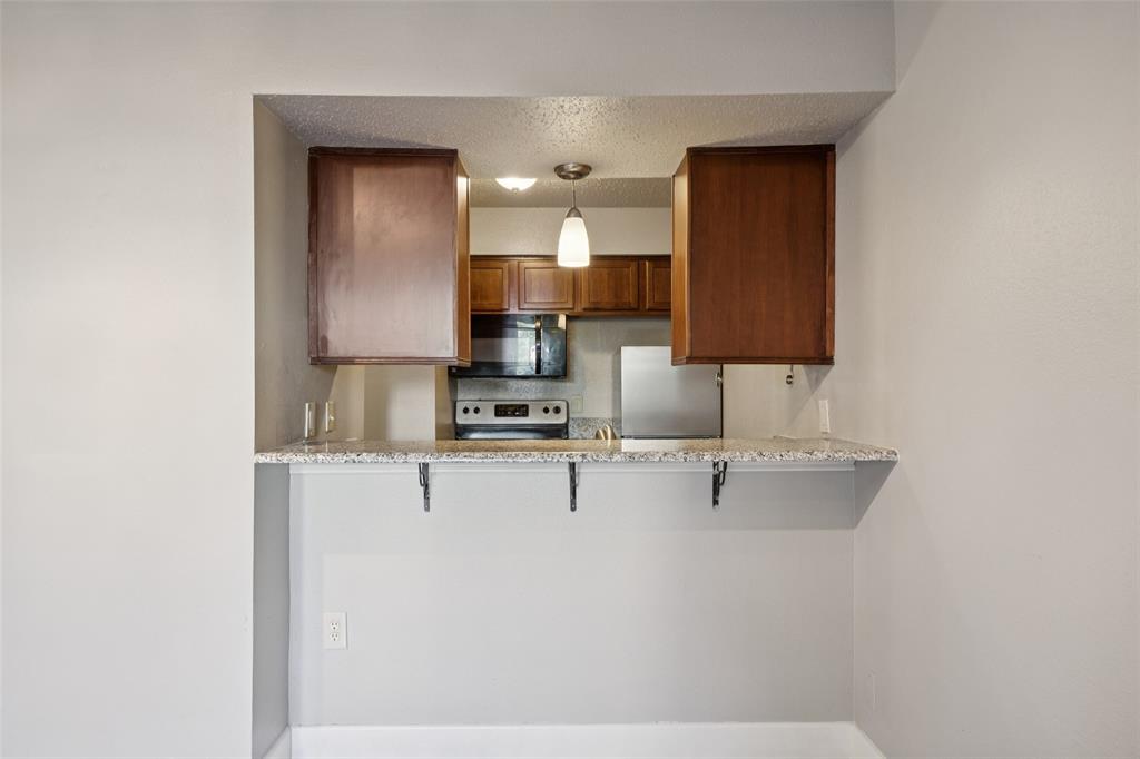 Munger Place Condo - Residential