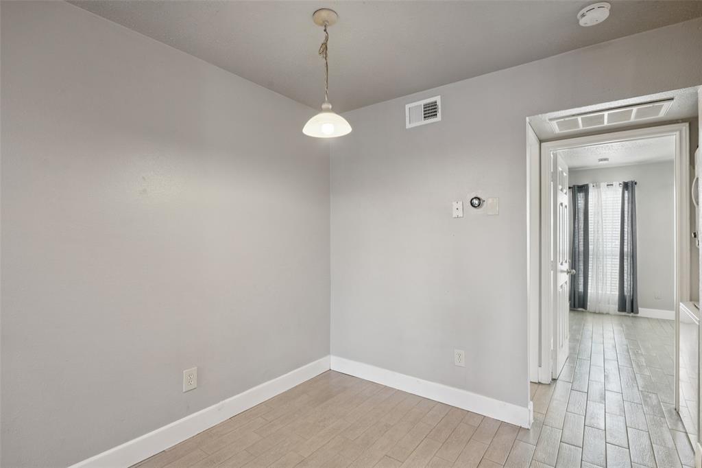 Munger Place Condo - Residential