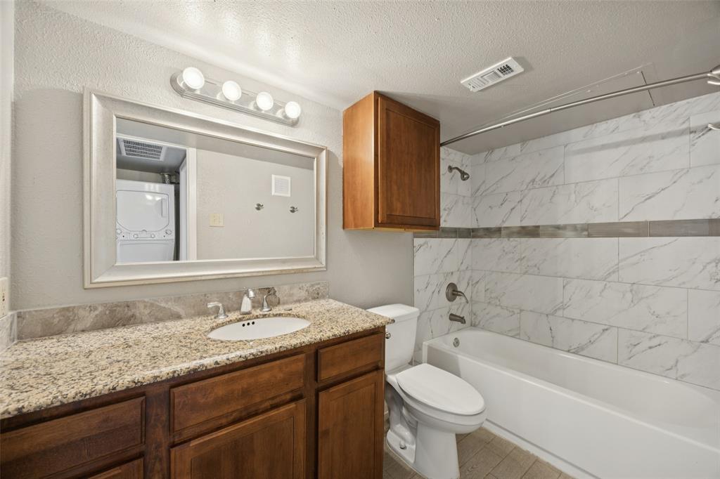 Munger Place Condo - Residential