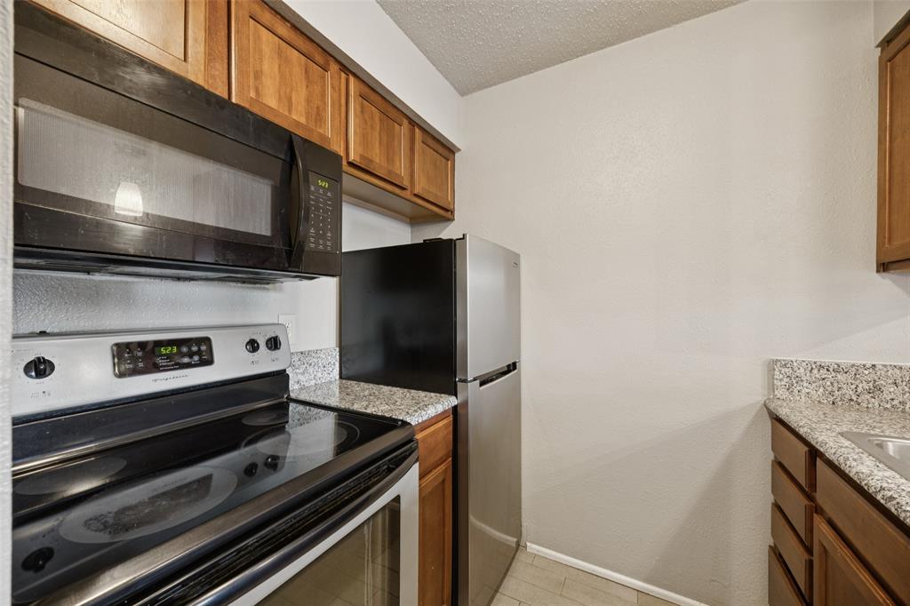 Munger Place Condo - Residential