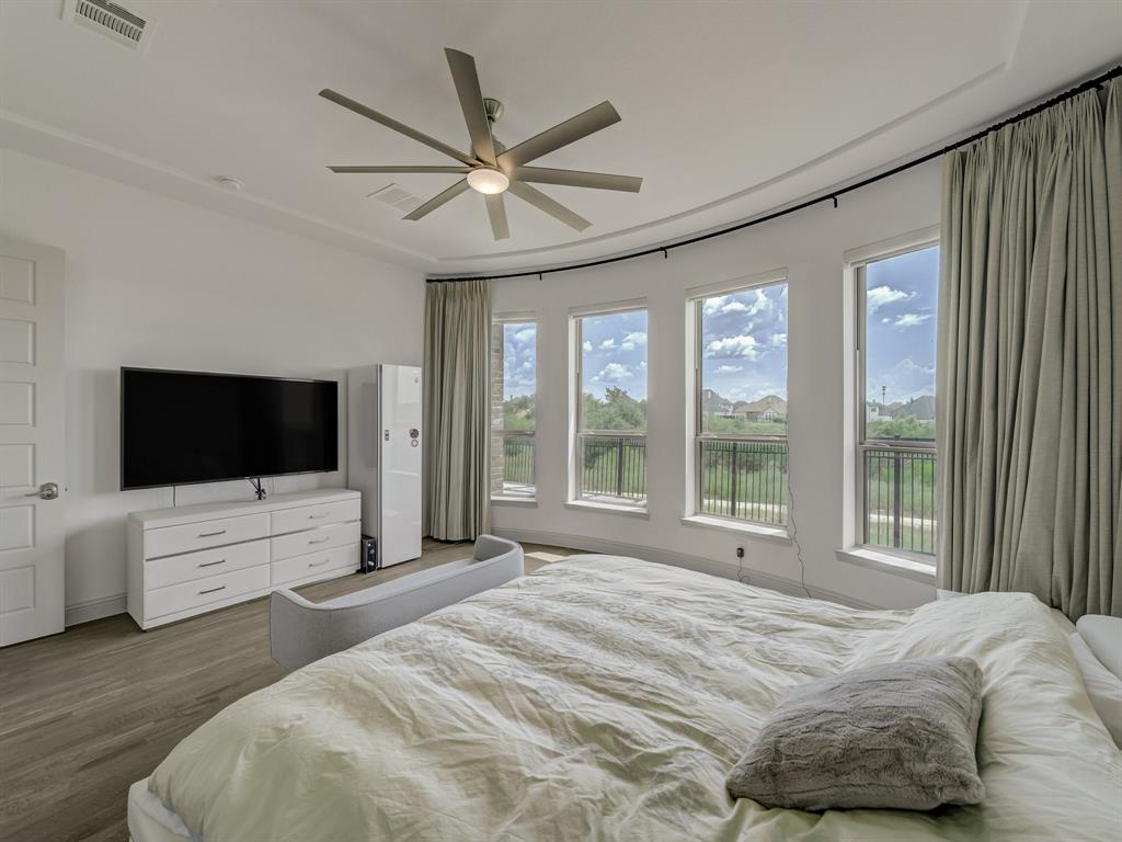 Castle Hills Ph 10 Lewisvil - Residential